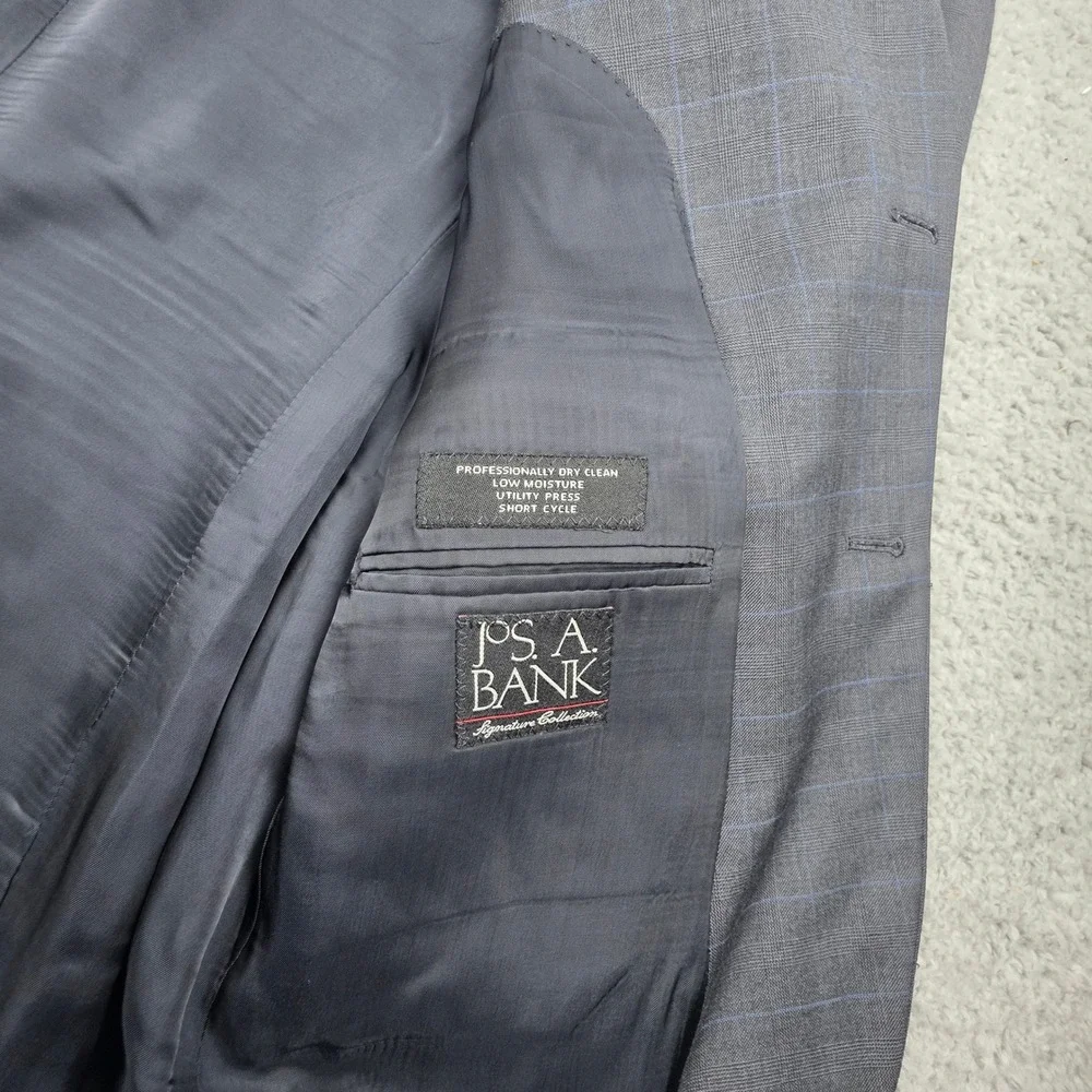 Jos‎ A Bank Sport Coat Mens 41R Gray Blue Plaid Wool Signature Blazer Jacket